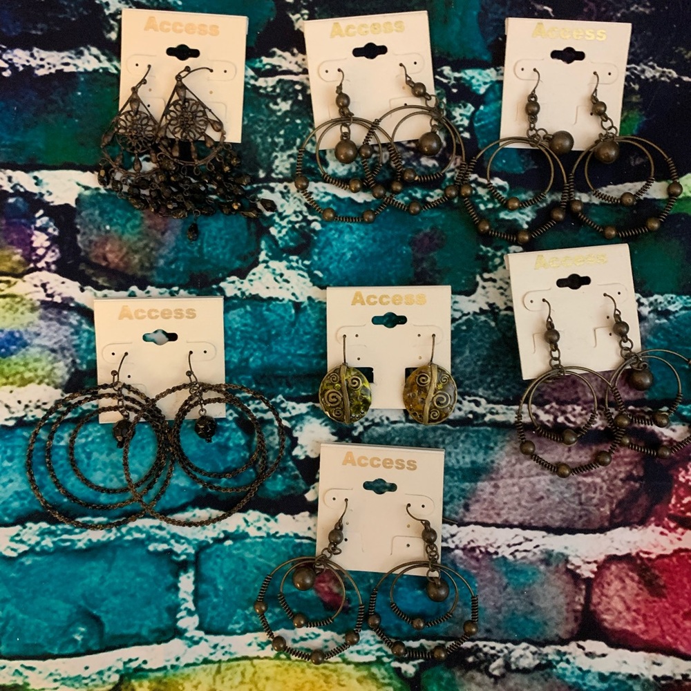 8 Pair Lot of NWT Earrings Steampunk Style